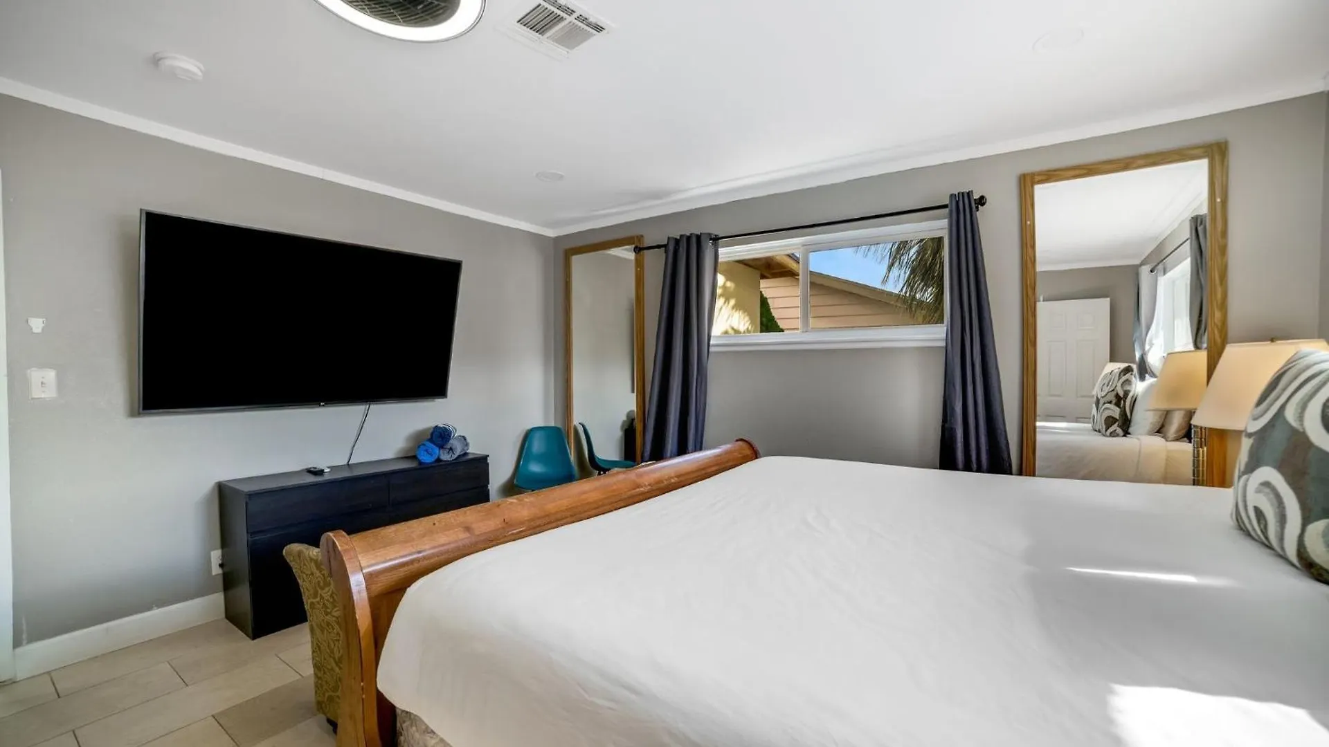 別荘 Las Vegas Retreat - 5 Mins From The Strip Home